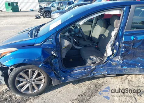 2015 Hyundai Elantra Se z USA, uszkodzony, nr VIN 5NPDH4AE4FH615528